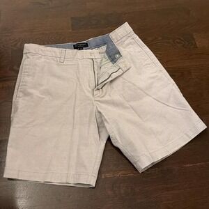 Banana Republic Aiden Club Lightweight Shorts | Gray | 33